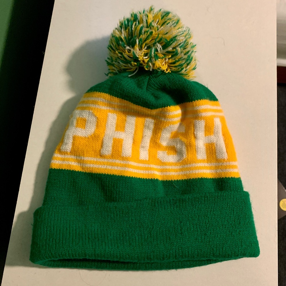 Phish beanie, green and yellow